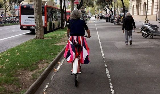 1-obrir-ciclista per avinguda diagonal-barcelona