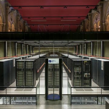 Barcelona Supercomputing Center MareNostrum