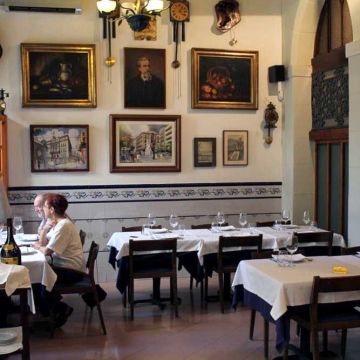 comedor-del-restaurante-pitarra