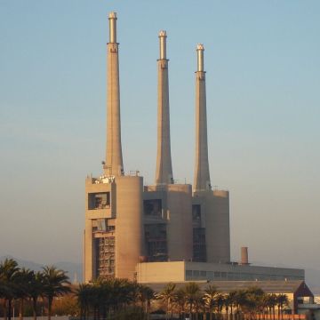 Les Tres Xemeneies de Sant Adrià, futura seu del Catalunya Media City