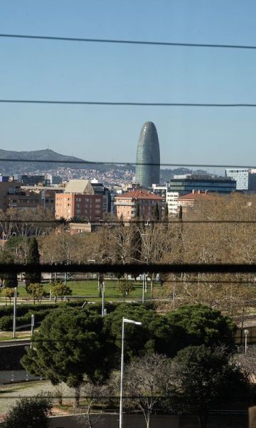 Vistas de Barcelona desde el Parc de Recerca de Biomèdica de Barcelona copyright Àngel Bravo