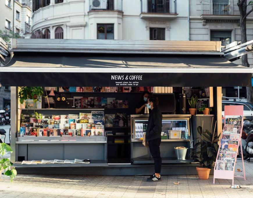 Quiosco de News & Coffee