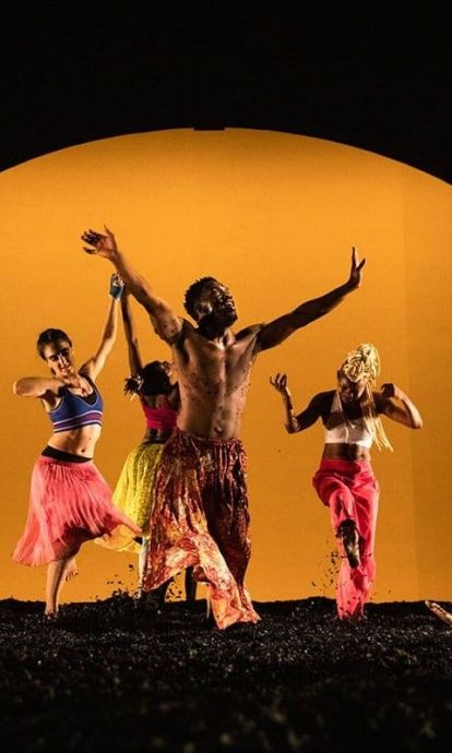 1.Wakatt-Faso-Danse-Theatre-4-1155x882