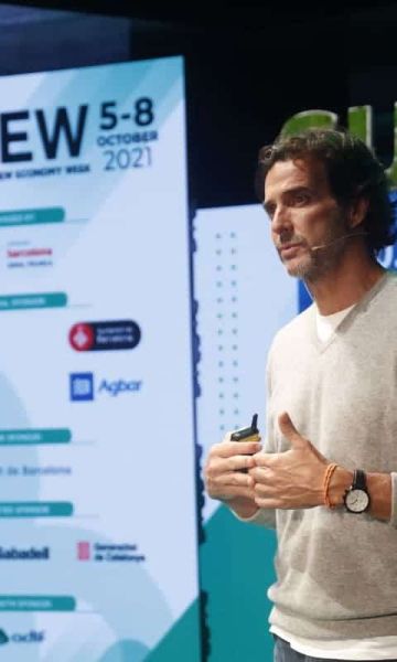 10.07_Inspirational Talk_Javier Goyeneche