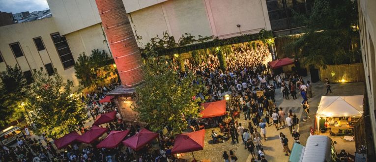 Antiga Fàbrica Estrella Damm durant La Mercé 2022 © Gaspar Morer Antiga Fàbrica Estrella Damm durant La Mercé 2022 © Gaspar Morer