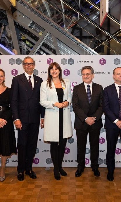 Gabriel Gené, Mònica Roca, Maria Eugènia Gay, Luis Sans, Laura Borràs, Gabriele Palma, Albert Castellanos, Assumpta Escarp i Josep Sánchez Llibre.