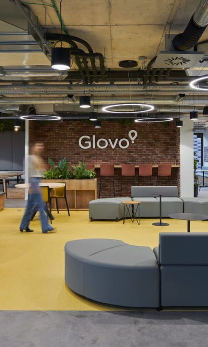 Glovo Yellow Park 8