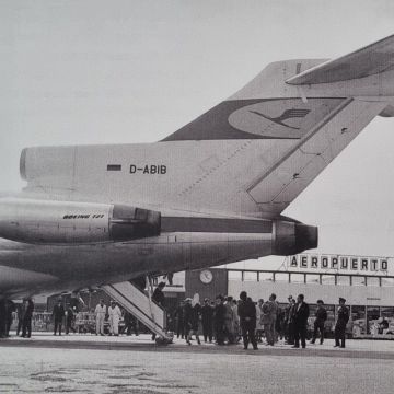 Avión de Lufthansa el Aeropuerto de Barcelona-El Prat