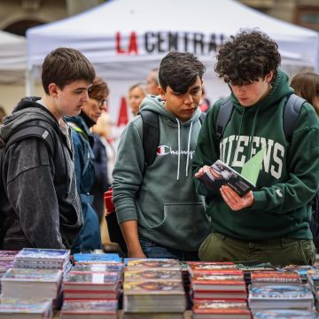 Joves Sant Jordi 2024 - Jordi Borràs ACN