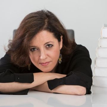 Celia Santos