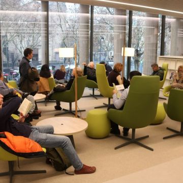 Nova biblioteca J.V. Foix Sarrià - copyright Guillem Roset