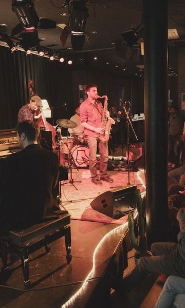 Jazz UnderPool