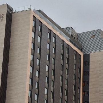 El Hotel Grand Hyatt, antes Hotel Princesa Sofía