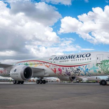 Aeromexico regresa a Barcelona en 2026