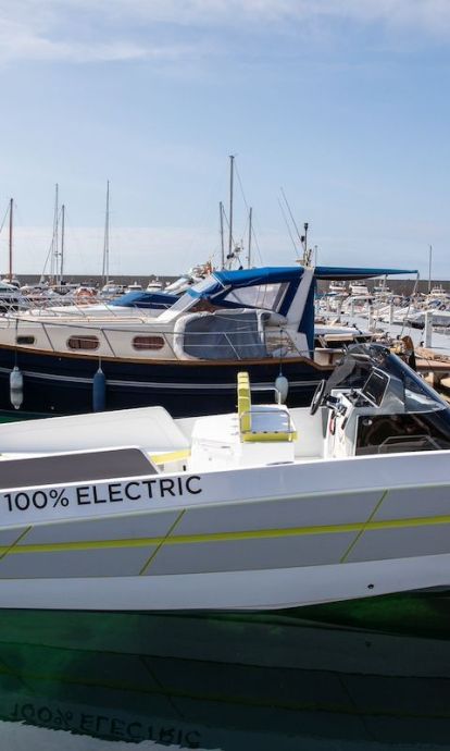 Embarcació elèctrica Zephyr