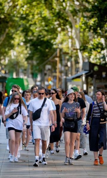 Turistas en la Rambla. © Laura Guerrero