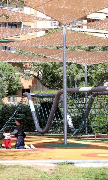Parc amb ombres per Blanca Blay : ACN