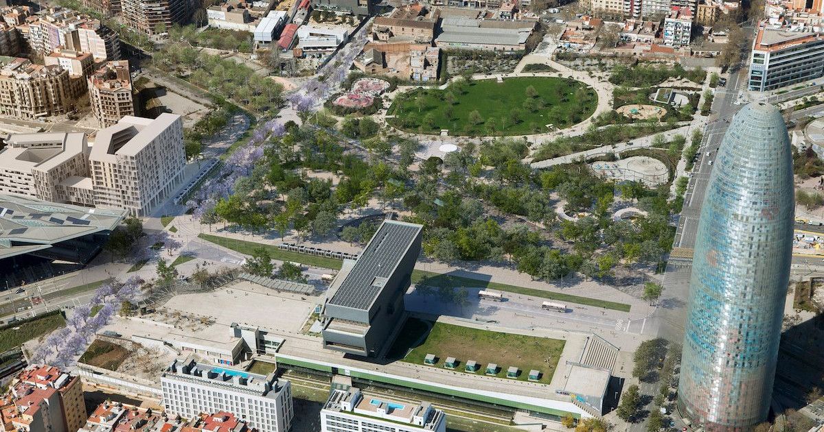Imatge àeria plaça Glòries, al 22@. Imatge àeria plaça Glòries, al 22@.