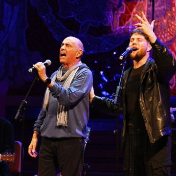 Lluís Llach en concierto en Barnasants por Juan Miguel Morales