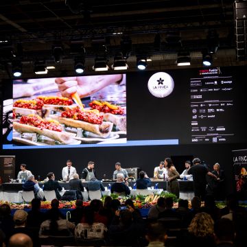 Toni Romero presenta el seu steak tartar de Suculent al ring de concurs
