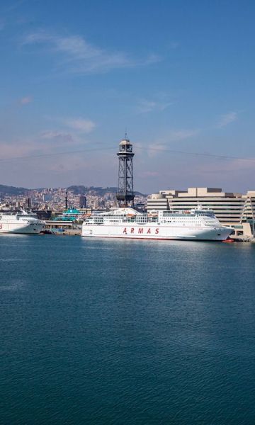 El Port de Barcelona. © Edu Bayer