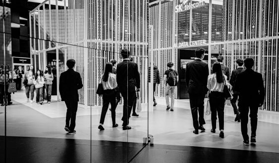 Business and Talent   Blanc i n egre