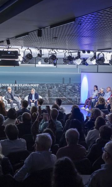 Sessió de Moments Estel·lars sobre la Sagrada Família a la Casa Cupra Raval per Marc Llibre