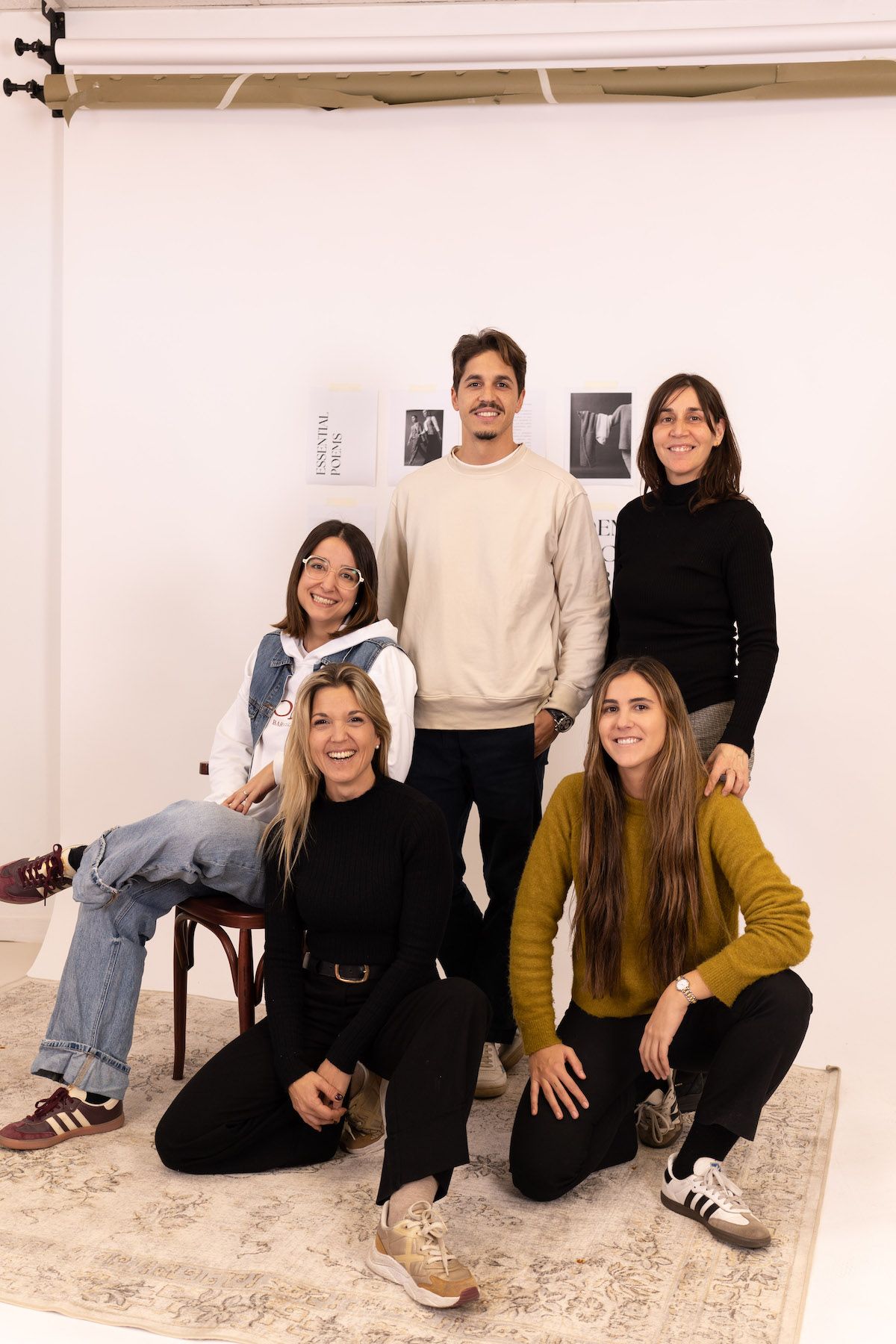 L'equip de la marca de roba Poems va participar en el Barcelona Fashion Forward L'equip de la marca de roba Poems va participar en el Barcelona Fashion Forward