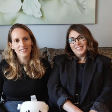 Dayris Rapado y Beatriz Fagundo, las dos fundadoras al frente de Neuhera