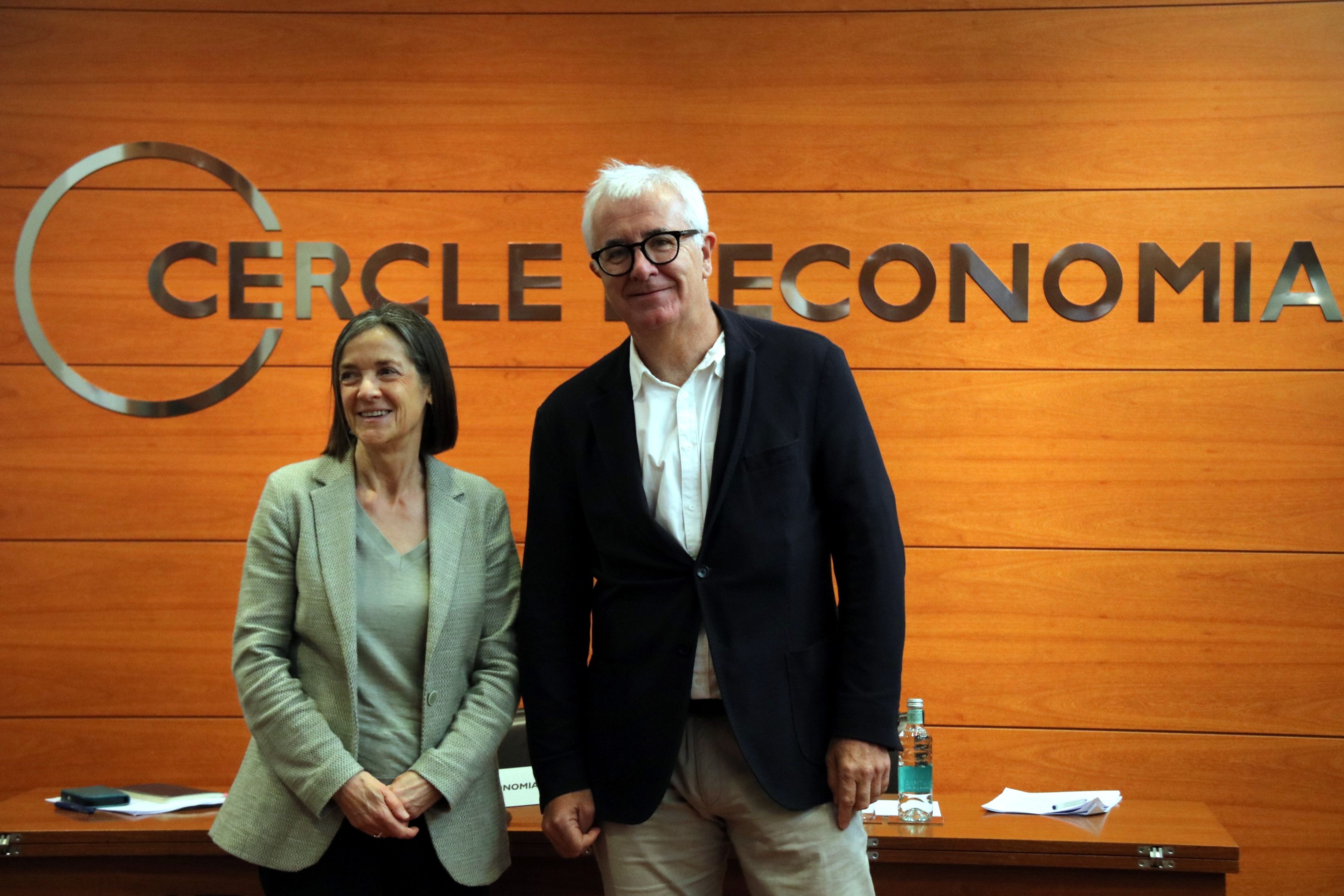 La presidenta del Cercle d'Economia, Teresa Garcia-Milà, i el director general, Miquel Nadal, en roda de premsaData de publicació: dimarts 26 de maig del 2026, 10:52Localització: Barcelona Autor: Andrea Salazar La presidenta del Cercle d'Economia, Teresa Garcia-Milà, i el director general, Miquel Nadal, en roda de premsaData de publicació: dimarts 26 de maig del 2026, 10:52Localització: Barcelona Autor: Andrea Salazar