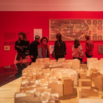 La mostra 'Seny i Rauxa. Notícia de l’arquitectura catalana'  al DHUB