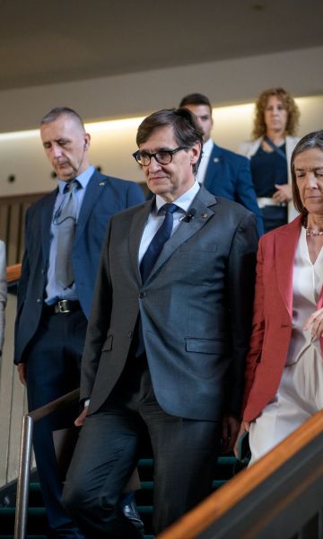Salvador Illa i Teresa Garcia-Milà, abans de l'inici de la primera jornada de la reunió anual Salvador Illa i Teresa Garcia-Milà, abans de l'inici de la primera jornada de la reunió anual