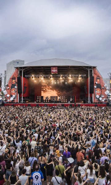 El Cruïlla 2026 presenta la seva programació completa de música, dansa, art, moda, comèdia... 