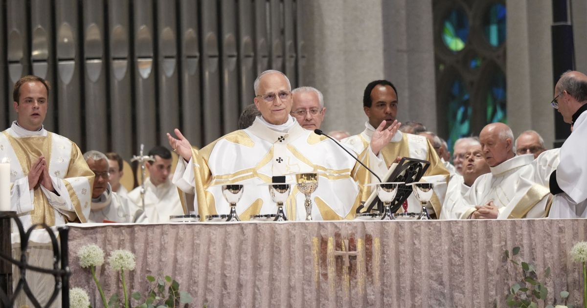 El Papa Lleó a la Sagrada Família. © Nico Tomàs . ACN