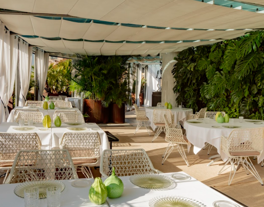 La Terrassa del Claris torna a oferir cultura i gastronomia a la fresca La Terrassa del Claris torna a oferir cultura i gastronomia a la fresca