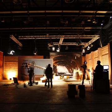 Un dels platós del Parc Audiovisual de Catalunya. Un dels platós del Parc Audiovisual de Catalunya.