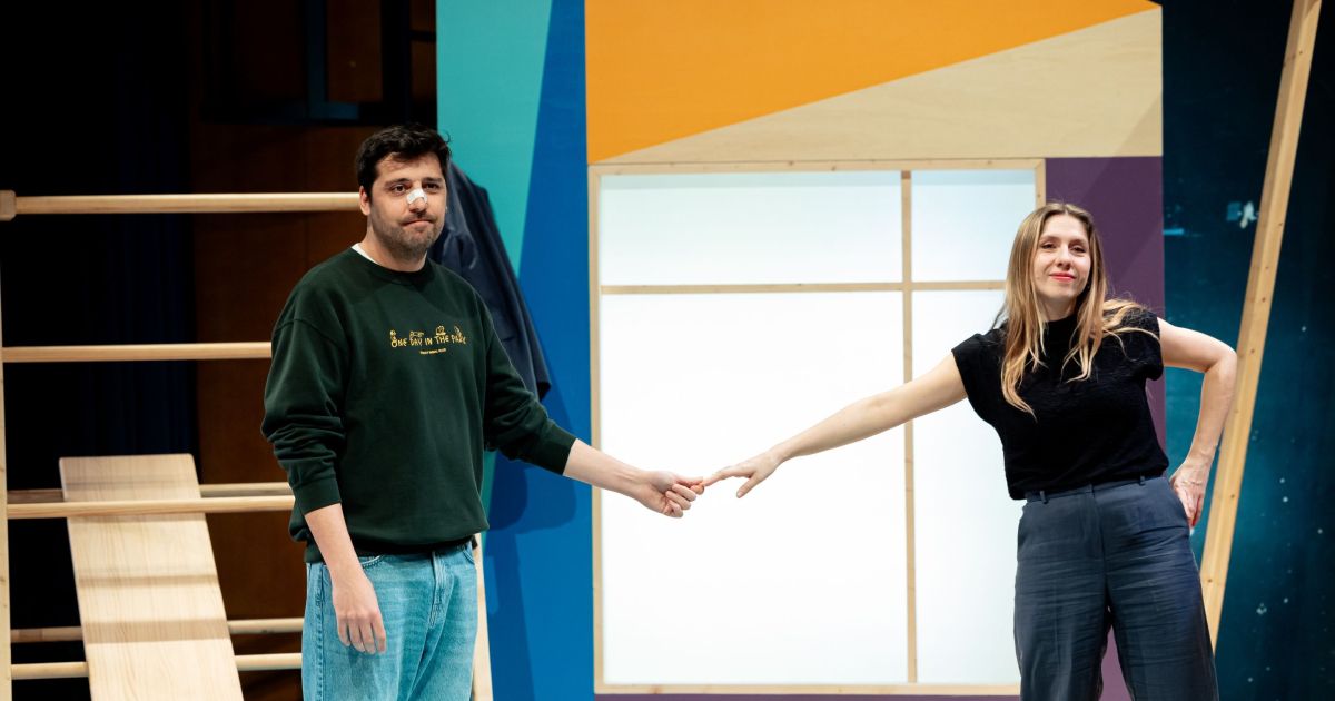 "Una bufetada a temps" és la nova comèdia de Marta Buchaca "Una bufetada a temps" és la nova comèdia de Marta Buchaca