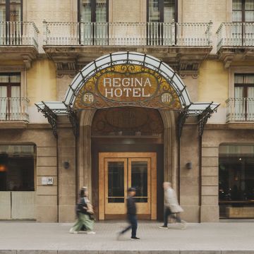 La marquesina del hotel (Pulitzer)