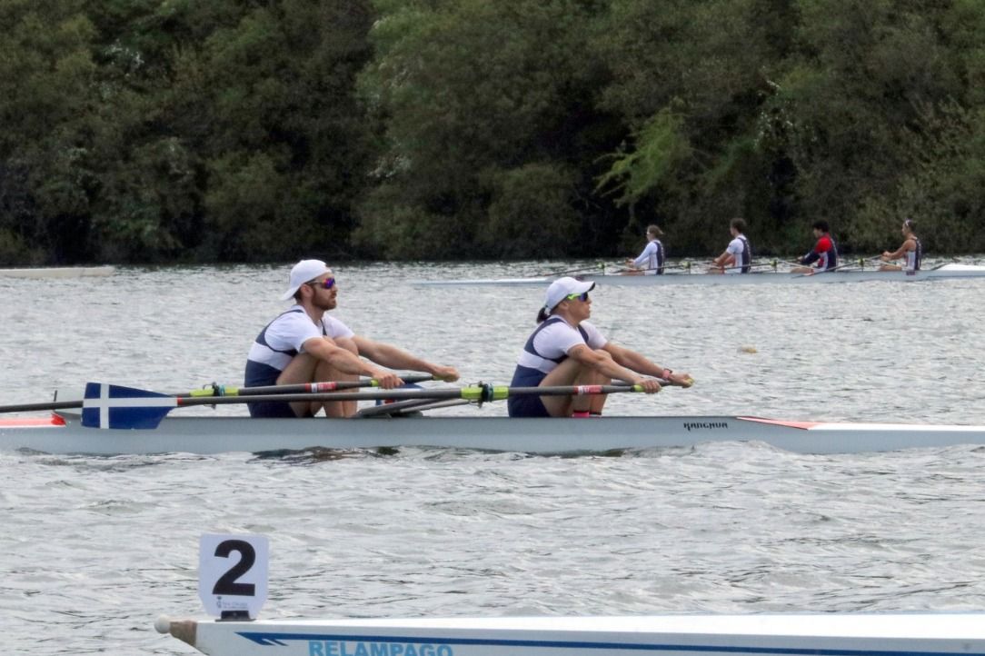 Josefa Benítez i Albert Díaz a la seva canoa © Reial Club Marítim Barcelona Josefa Benítez i Albert Díaz a la seva canoa © Reial Club Marítim Barcelona