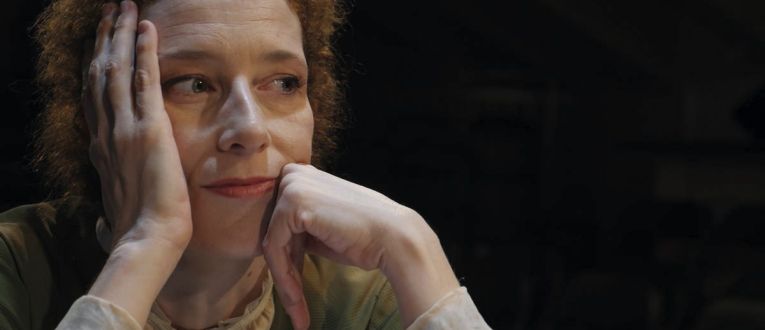 Clara Sanchis protagonitza "Una habitación propia" al Teatre Raval Clara Sanchis protagonitza "Una habitación propia" al Teatre Raval