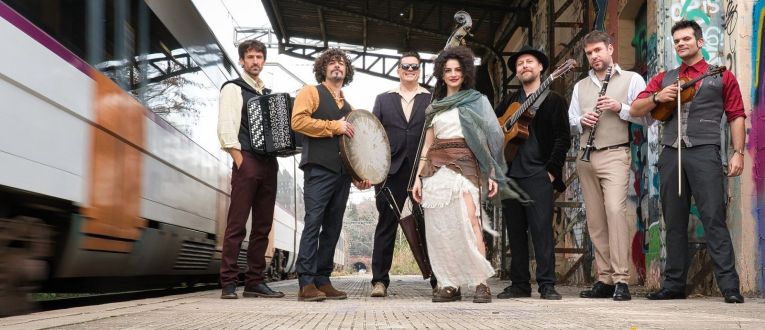 Barcelona Gipsy balKan Orchestra actuarà el 25 de juliol al Palau de la Música Catalana. ©Dani Carbonell Barcelona Gipsy balKan Orchestra actuarà el 25 de juliol al Palau de la Música Catalana. ©Dani Carbonell