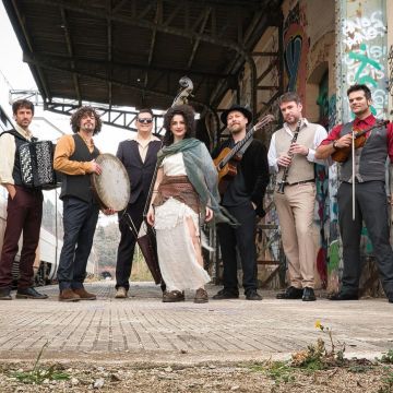 Barcelona Gipsy balKan Orchestra actuarà el 25 de juliol al Palau de la Música Catalana. ©Dani Carbonell