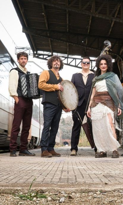Barcelona Gipsy balKan Orchestra actuarà el 25 de juliol al Palau de la Música Catalana. ©Dani Carbonell Barcelona Gipsy balKan Orchestra actuarà el 25 de juliol al Palau de la Música Catalana. ©Dani Carbonell