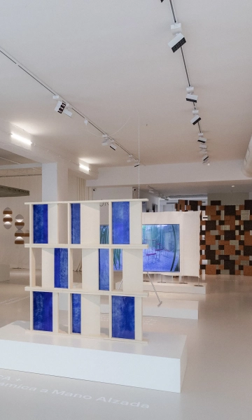 La mostra 'Arquitectura | Oficis' a la galeria Único. La mostra 'Arquitectura | Oficis' a la galeria Único.