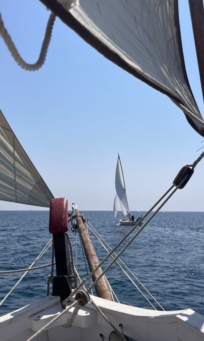 La Santa Espina navegant pel Mediterrani