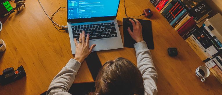 La formació online és una via habitual per aprendre IA. © Czapp Arpad / Pexels La formació online és una via habitual per aprendre IA. © Czapp Arpad / Pexels