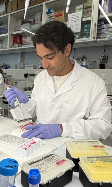 L'equip de Nuage Therapeutics als laboratoris del Parc Científic de Barcelona L'equip de Nuage Therapeutics als laboratoris del Parc Científic de Barcelona