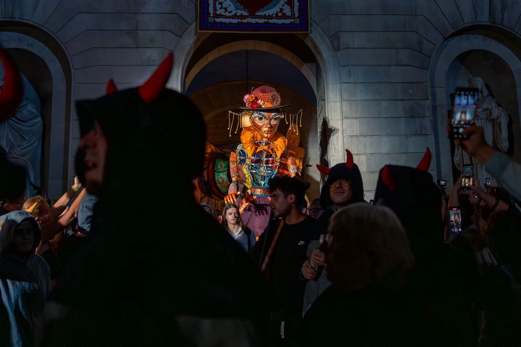 Els diables a la plaça de Sant Jaume a la celebració de La Mercè 2025 Els diables a la plaça de Sant Jaume a la celebració de La Mercè 2025