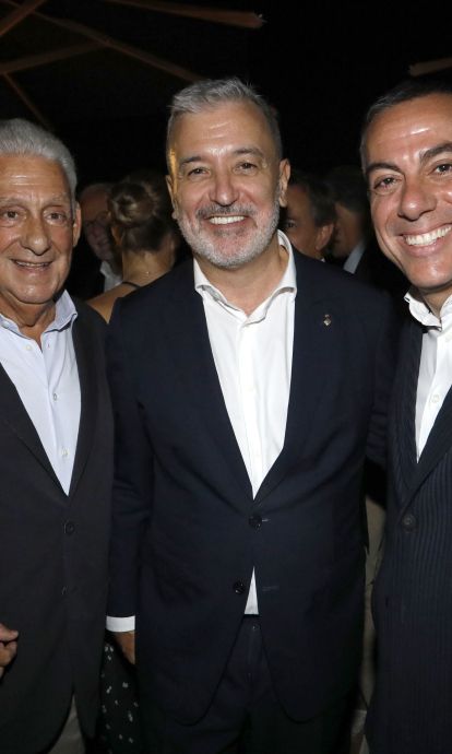 Jordi Clos, Jaume Collboni i Joaquim Clos, durant la 30a edició de la festa de La Terraza del Claris, celebrada a l’hotel Claris de Barcelona.