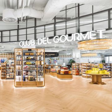 El centre comercial reforça la seva aposta per la gastronomia experiencial amb un espai a la cinquena planta de més de 750 metres quadrats i terrassa panoràmica El centre comercial reforça la seva aposta per la gastronomia experiencial amb un espai a la cinquena planta de més de 750 metres quadrats i terrassa panoràmica